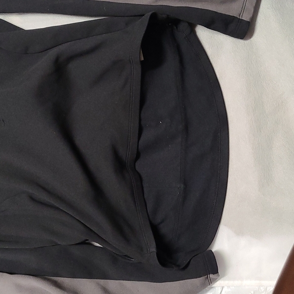 Mec biking or running coat - Picture 2 of 3